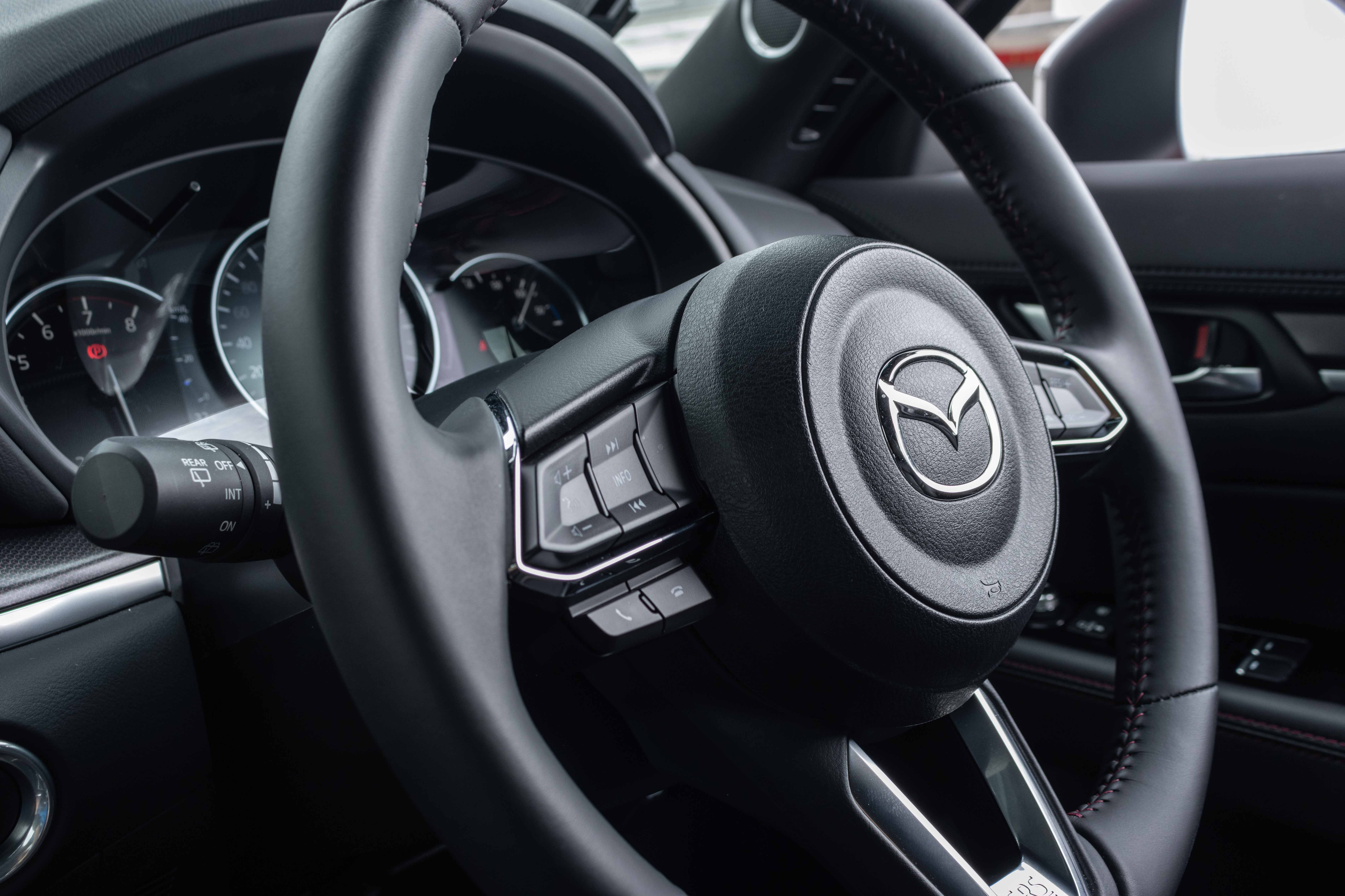 2022 Mazda CX-5 2.0 Luxury (Sports) Singapore - Steering wheel detail