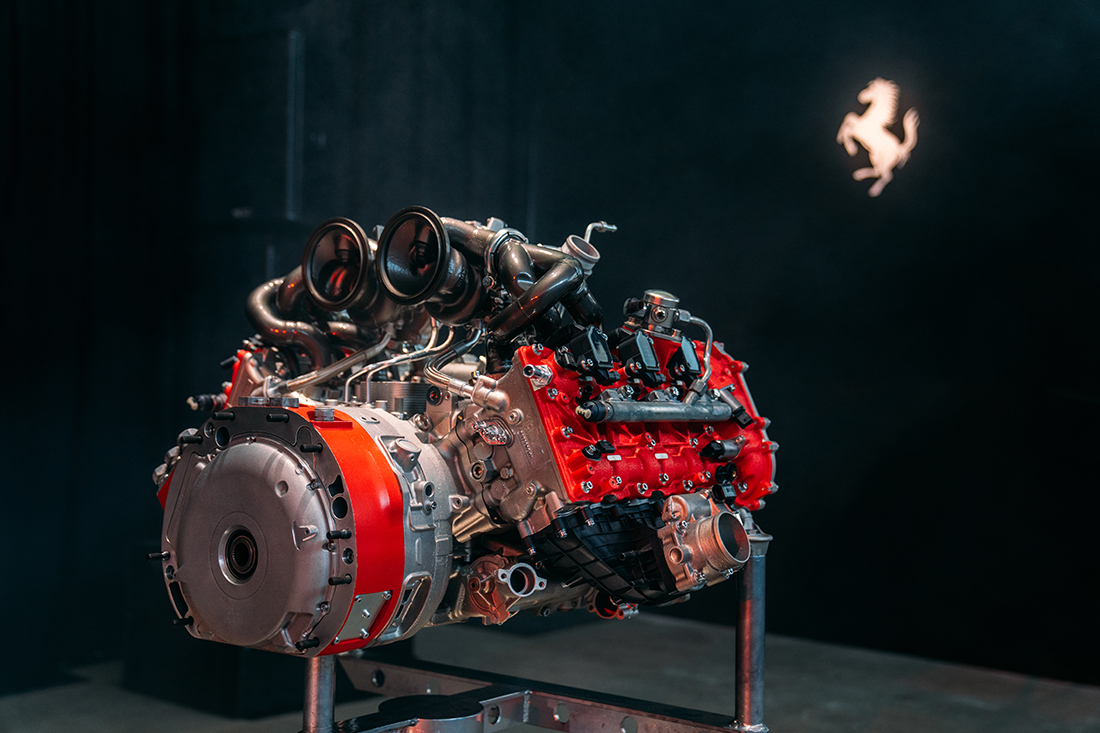 Ferrari 296 GTB engine 2.9 litre V6 120 degree