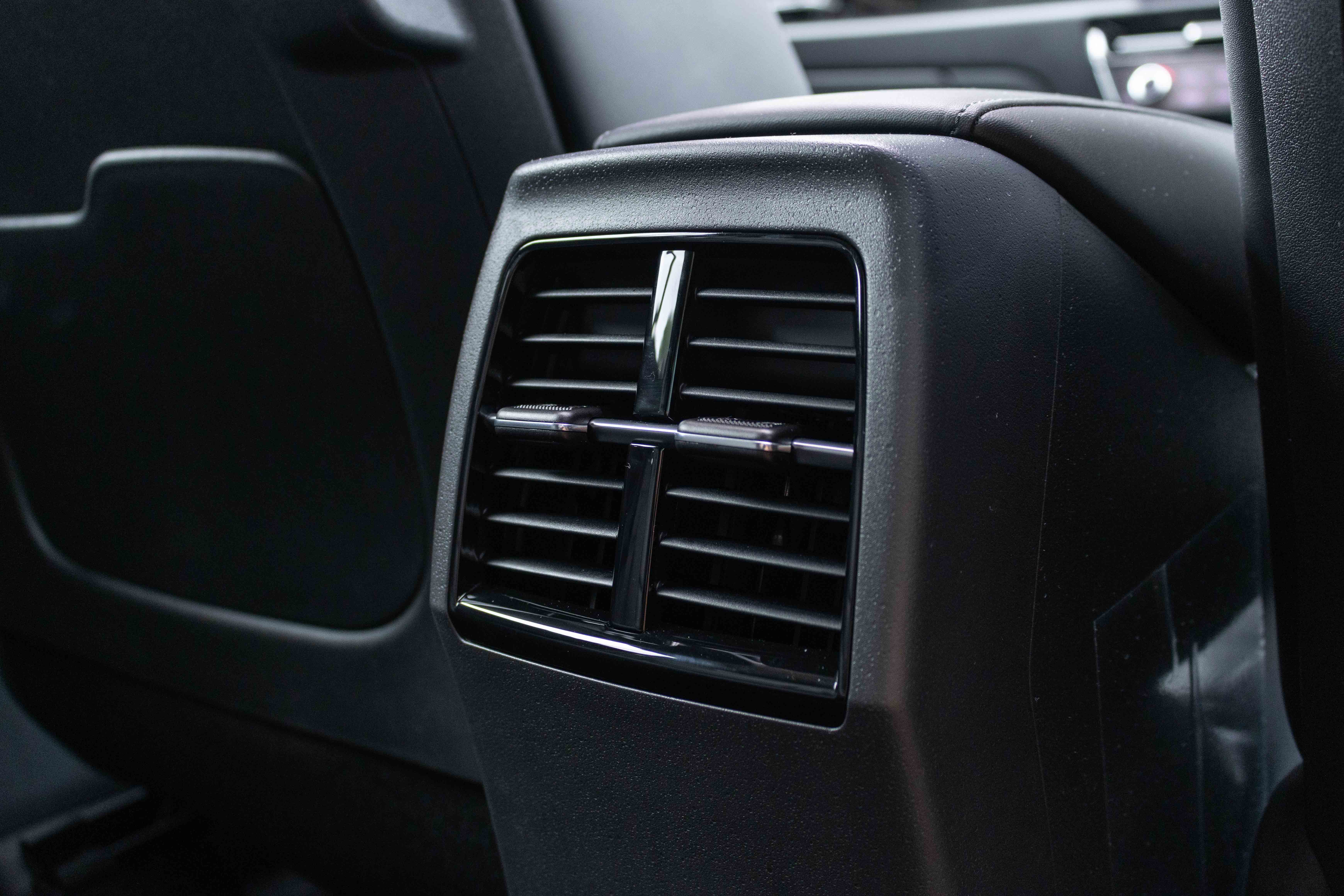 KIA Niro Hybrid 1.6 SX Singapore - Rear air-conditioning