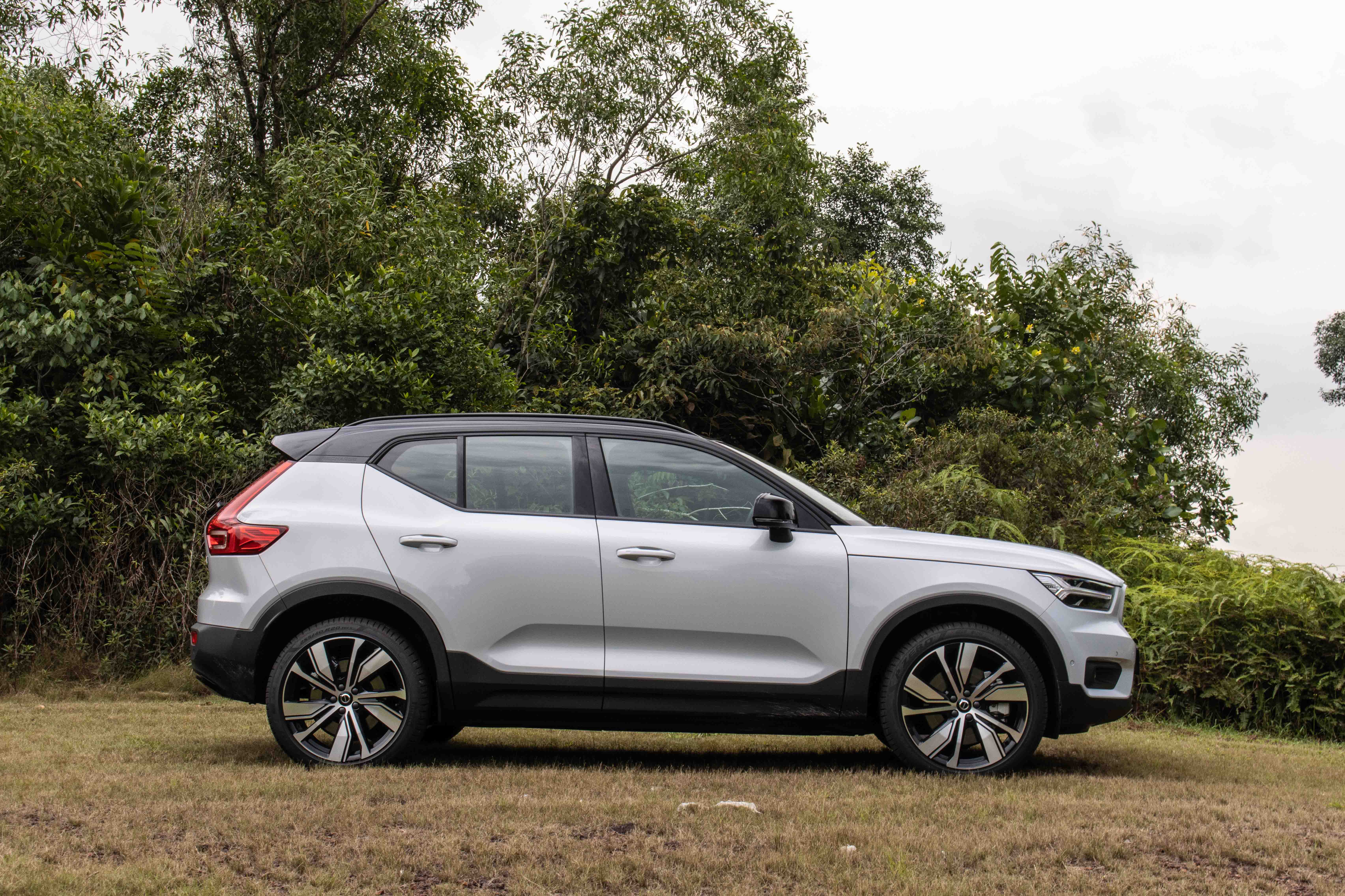 2022 Volvo XC40 Recharge Pure Electric Twin Motor Singapore - Right side