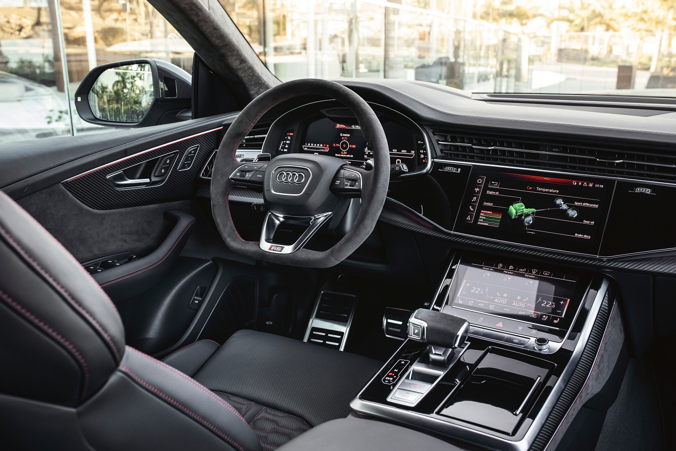 Alcantara touch points: steering wheel and transmission shifter