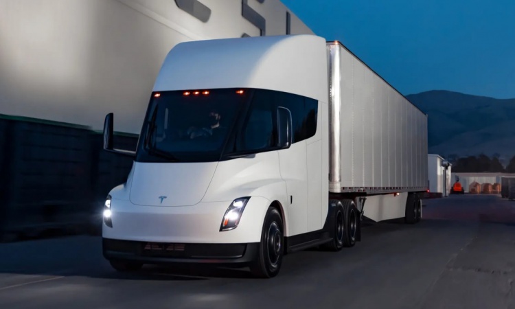The Tesla Semi truck is finally ready, and Pepsi gets the first ones