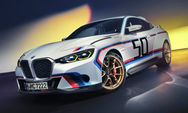 This is the new 560hp BMW 3.0 CSL