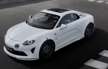 This is the electric, convertible Alpine A110 ‘E-TERNITÉ’